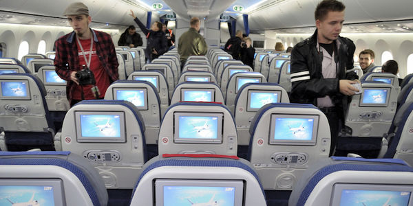 What airlines can learn from other businesses to enhance in-flight retail