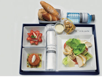 Upgrading in-flight dining with a la carte proves lucrative differentiator, revenue stream