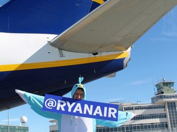 Ryanair continues digital offensive, unveils website improvements Ryanair continues digital offensive, unveils website improvements