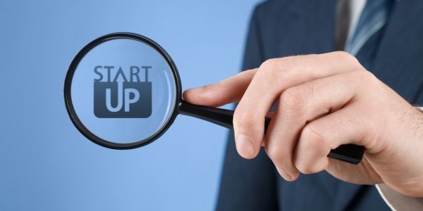 Travel STARTUPS roundup - 9Flats, Rome2Rio, MyTab, Jetpac, RouteHappy