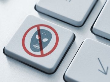Hotel giants fall victim to spam attack on Google