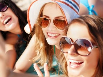 How 16-24s use technology and social media during a trip
