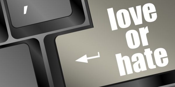 In-depth review of travel reviews - gaming the system, popularity and more