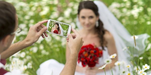 Sign of the times - hotels add social media to wedding packages