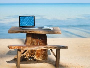 Dear tour operators, welcome to 2014 - online reviews drive bookings
