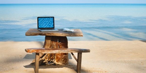 Dear tour operators, welcome to 2014 - online reviews drive bookings