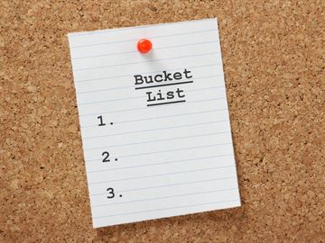Startup pitch: Bucketlistly ties life travel goals to community