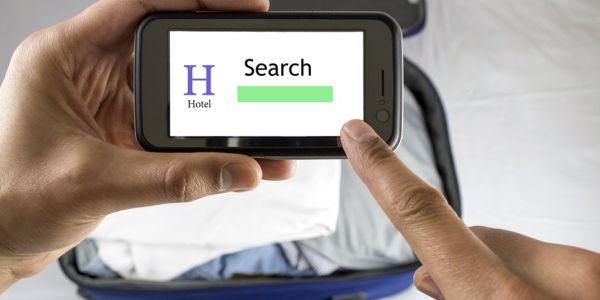The impact of mobile on hotel in-market service