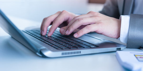 Contrarian statistics show rebound of PC market