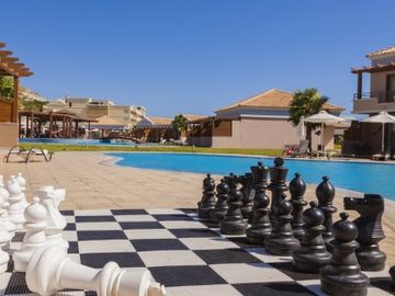 The chess moves needed to win back customers from online travel agencies