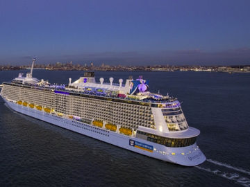 Inside the massive IT operations of a modern cruise ship [VIDEO]