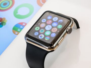 Just in time: Booking.com brings Now to Apple Watch