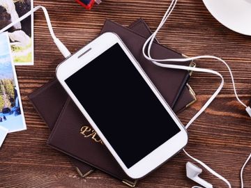 Make room for mobile-friendly hotel review platforms