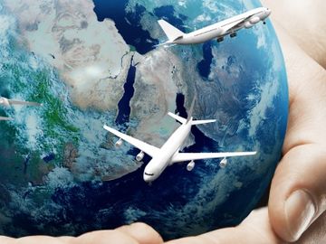 Amadeus secures Bangladesh Airways, Travelport gets Air Lituanica and AirAsia, and more...