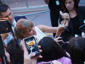 Taylor Swift: Can online travel learn from her haggling skill?
