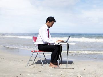 Business travellers more connected to ecommerce than general population