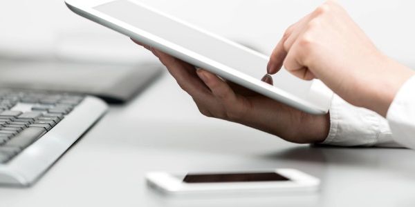 Why travel needs to embrace cross-device marketing