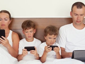 Four point check-list to take hotels into the hyper-connected world