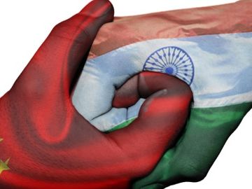 Indian/Chinese govts try to get a grip on taxi apps