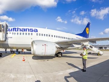  alt='Lufthansa traffic up in first clean month since GDS surcharge (but rivals up more)'  Title='Lufthansa traffic up in first clean month since GDS surcharge (but rivals up more)' 