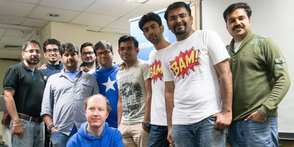 Moving bags, busting queues and inspiring journeys - all in a weekend hack