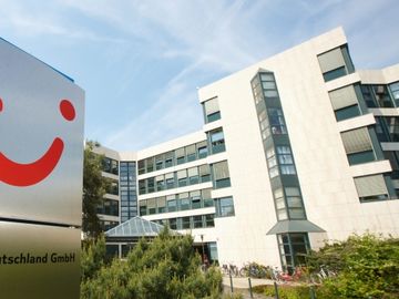 TUI review sees Hotelbeds carved from the business