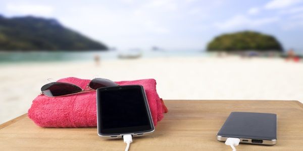 Travellers start picking brands based on mobile services