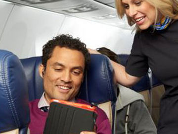 Amazon pushes further into payment processing, luring Southwest and others
