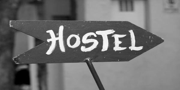 Web bookings dominate buoyant hostel sector (but rental threat looms)