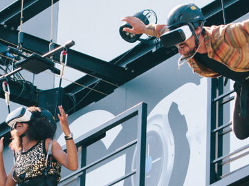 Getting the hang of virtual reality