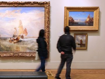 Is the bigger picture a slashed canvas?