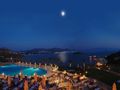 TripAdvisor and Booking.com take half of luxury hotel reviews on the web