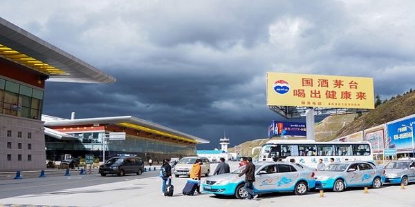 Pressure on China to open up air distribution to foreign systems