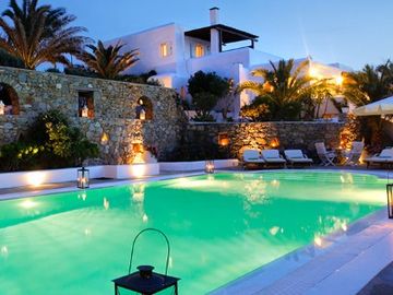Airbnb splashes out on Luxury Retreats in order to grow into new segment