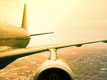 Airlines are struggling with the transition to one-on-one customer messaging