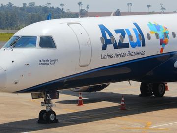 Regulatory change in Brazil allows Azul to charge bag fees