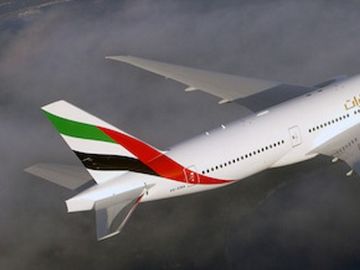  alt="Emirates - more passengers, more mobile bookings, less profit"  title="Emirates - more passengers, more mobile bookings, less profit" 