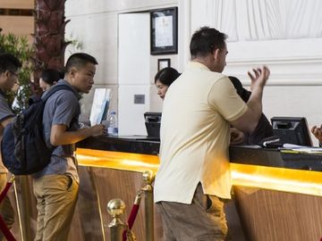 China's hotels experience familiar concerns
