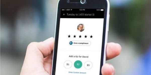 Uber moves to mend fences with drivers, allowing in-app tipping