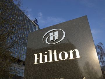 Hilton Hotels tests incentives to encourage earlier cancellations