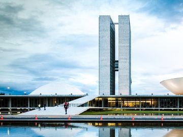 Distribution dilemma for Latin America airlines