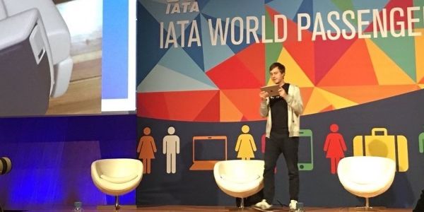 App in the Air reveals AI-powered, voice-search enabled, augmented reality booking