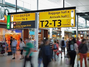 Travel disruption cost airlines and passengers tens of billions