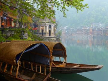 Smart hotels, investments, airline JVs and more China news and trends