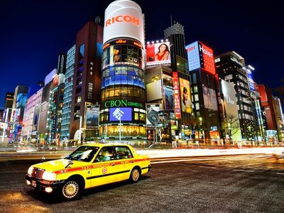 Insights from Japan travel market - top websites and user engagement