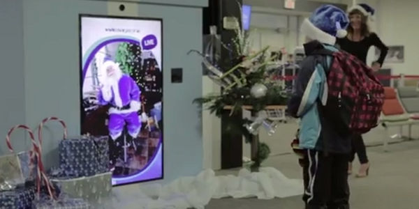 Digital Santa gives WestJet passengers a surprise gift [VIDEO]