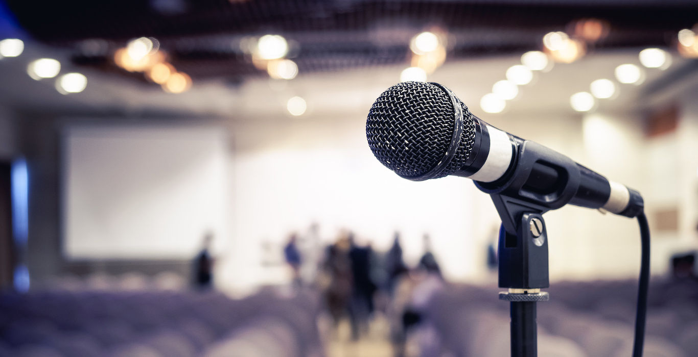 hybrid-event-speaker-mistakes