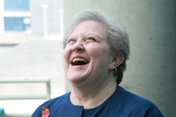 8-10 Joan Eisenstodt