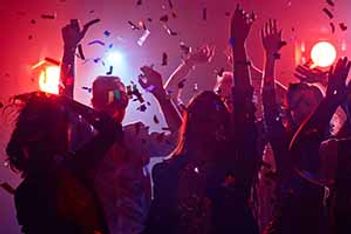 5 Ways to Create a Work Hard/Play Hard Meeting
