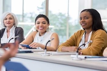 How to Create a Better Gender Balance Onstage at Meetings